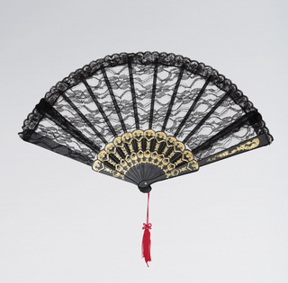 RAD LACE FAN BLACK/WHITE